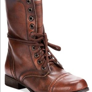 Steve Madden Troopa Combat Boot Brown